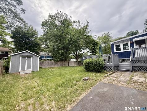 32 Cullen Avenue West Haven CT 06516
