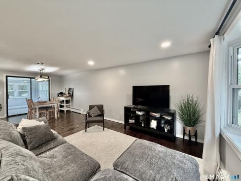 32 Cullen Avenue West Haven CT 06516