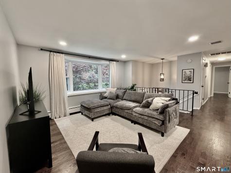 32 Cullen Avenue West Haven CT 06516