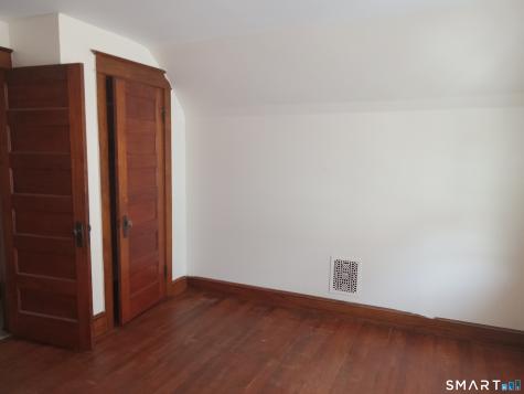 1412-1414 Dixwell Avenue Hamden CT 06514