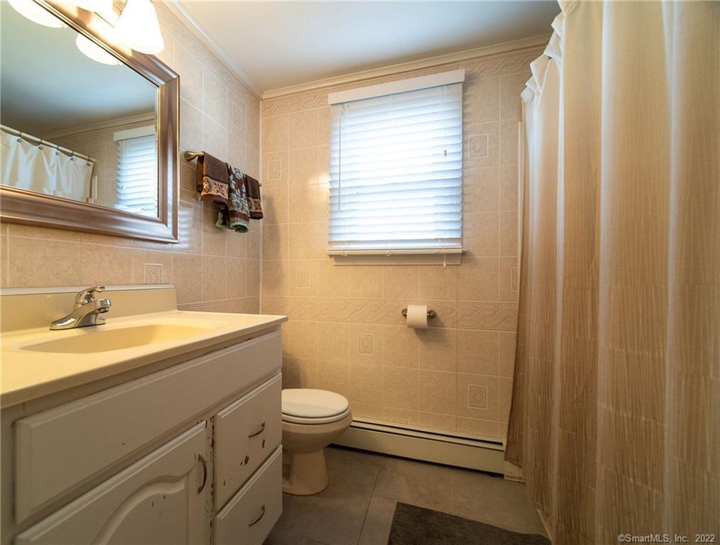 242 Middletown Avenue Wethersfield CT 06109