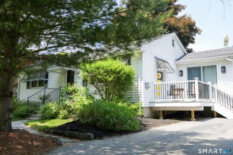 18 Clifton Street Old Lyme CT 06371