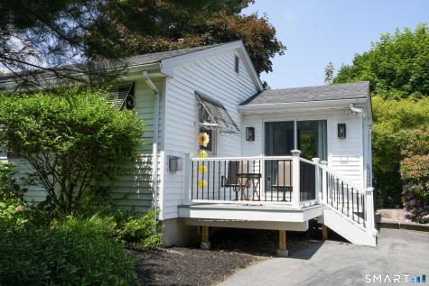 18 Clifton Street Old Lyme CT 06371