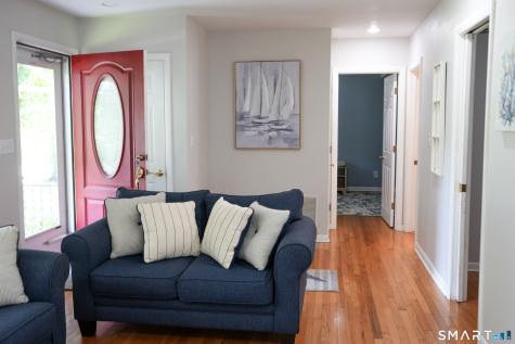 18 Clifton Street Old Lyme CT 06371