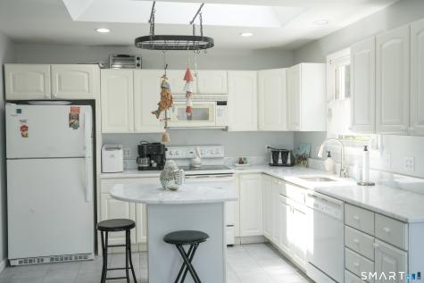 18 Clifton Street Old Lyme CT 06371