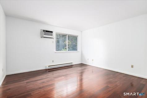 106 Willow Springs New Milford CT 06776