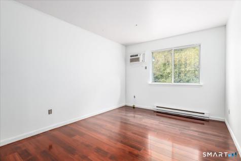 106 Willow Springs New Milford CT 06776