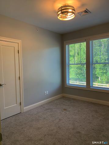 501 Edgewater Circle East Hampton CT 06424