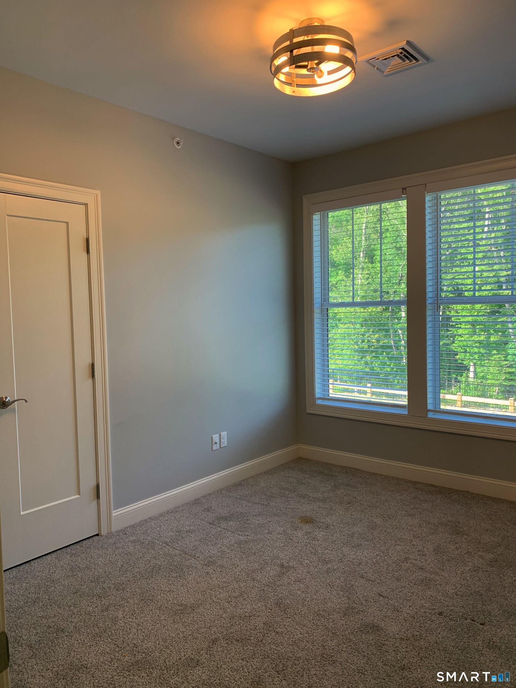 501 Edgewater Circle East Hampton CT 06424