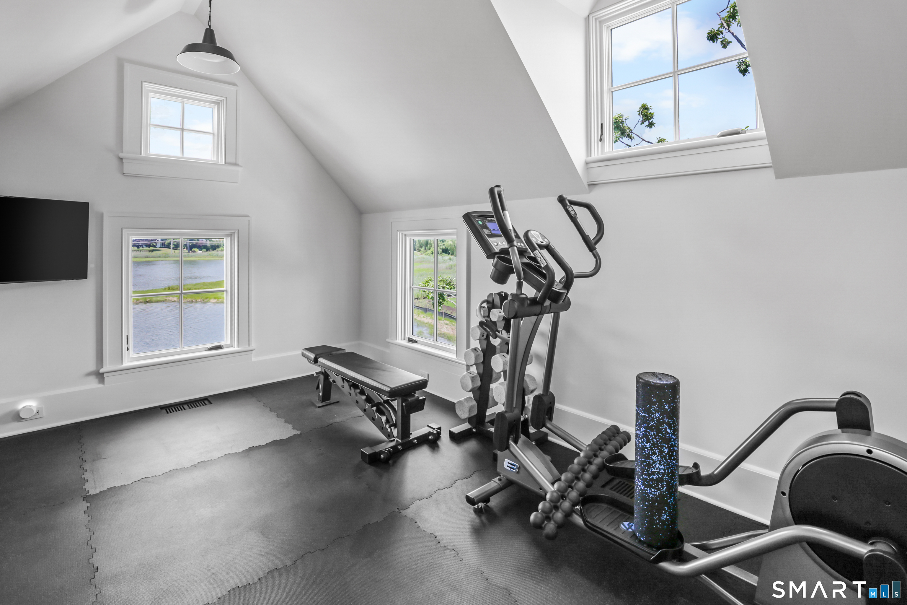 30 Edgewater Hillside Westport CT 06880