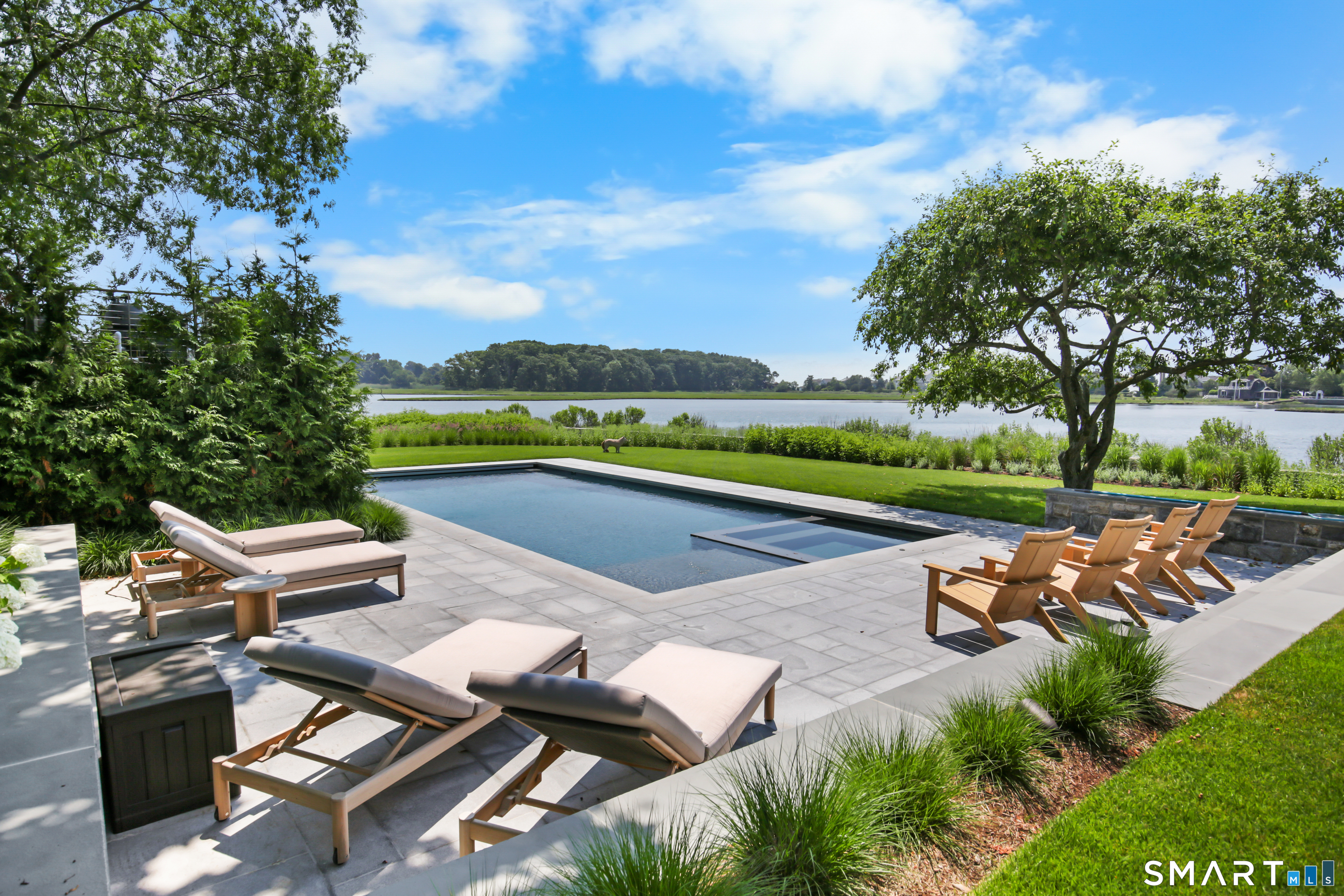 30 Edgewater Hillside Westport CT 06880