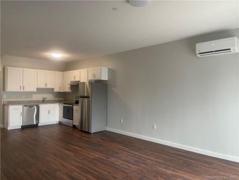 85 Hemingway Avenue East Haven CT 06512