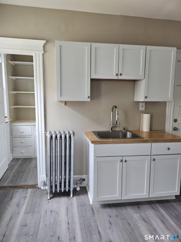 71 Campfield Avenue Hartford CT 06114