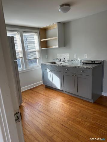 246 Roselle Street Fairfield CT 06825