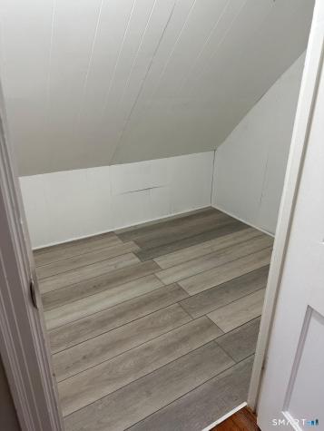 246 Roselle Street Fairfield CT 06825