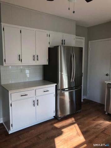 246 Roselle Street Fairfield CT 06825