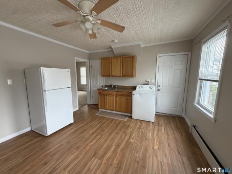 1706 Thomaston Avenue Waterbury CT 06704