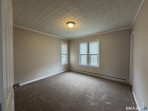 1706 Thomaston Avenue Waterbury CT 06704