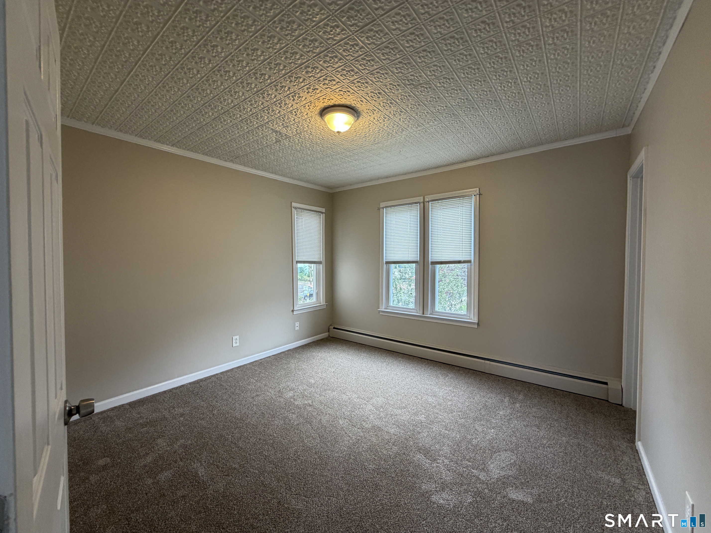 1706 Thomaston Avenue Waterbury CT 06704