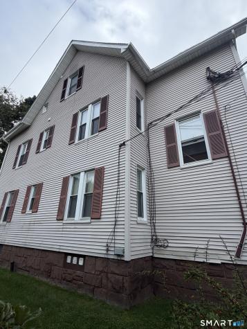 1706 Thomaston Avenue Waterbury CT 06704