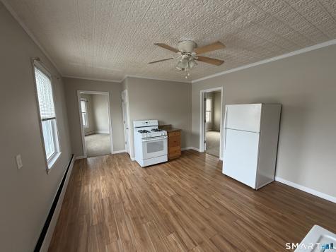1706 Thomaston Avenue Waterbury CT 06704