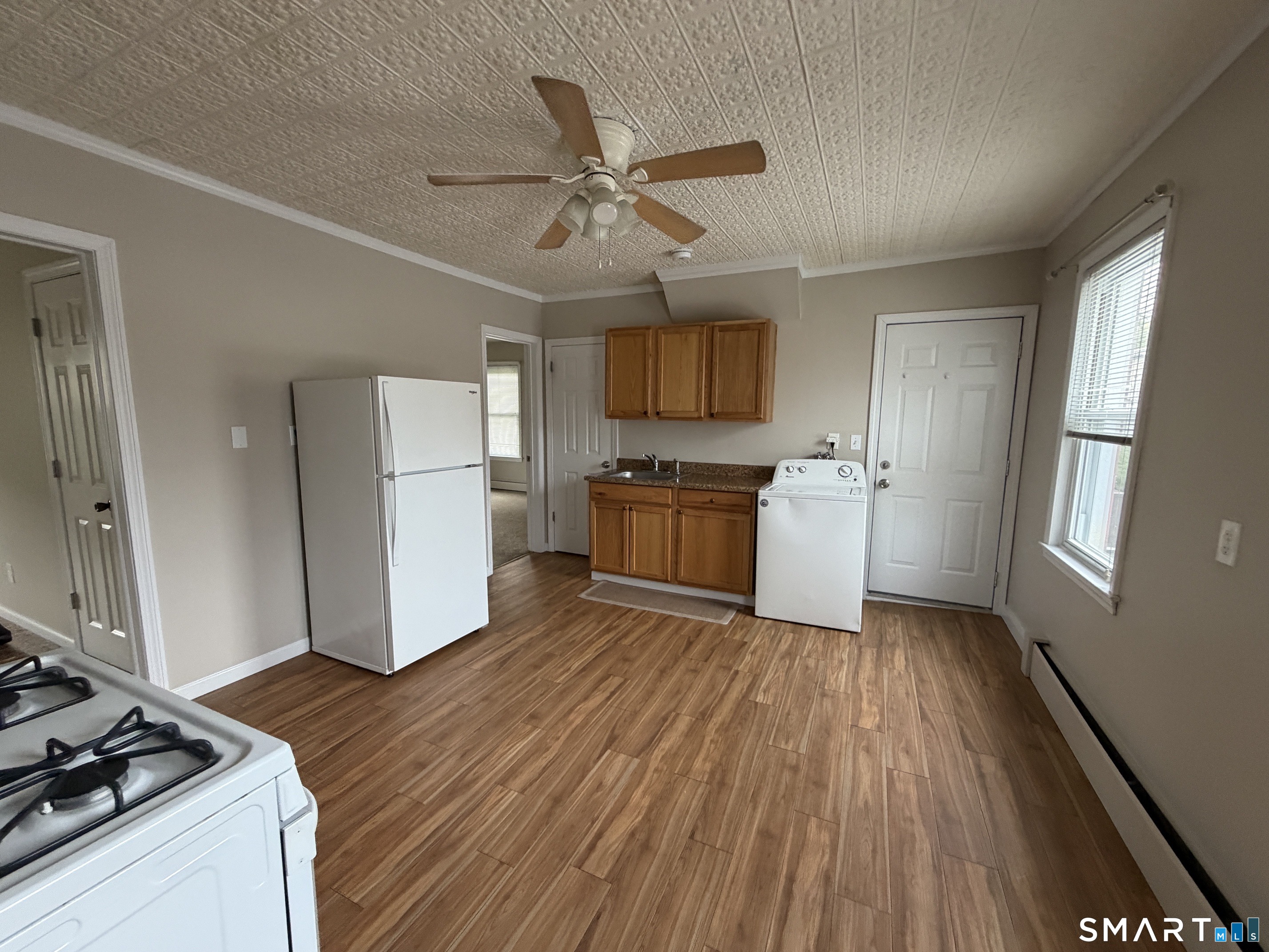 1706 Thomaston Avenue Waterbury CT 06704