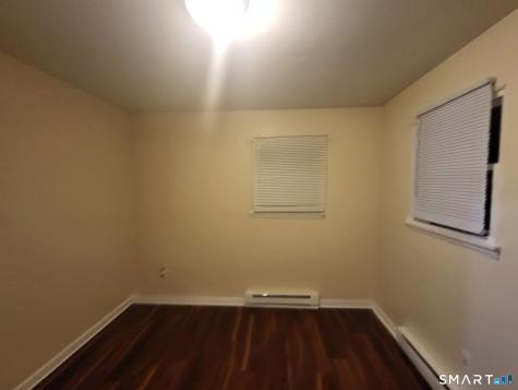 35 Dalton Street West Haven CT 06516