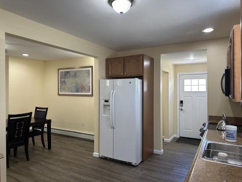 452 Newhall Street Hamden CT 06517