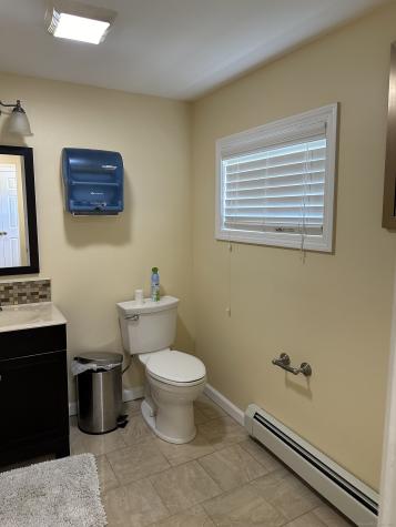 452 Newhall Street Hamden CT 06517