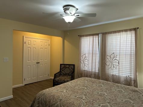 452 Newhall Street Hamden CT 06517