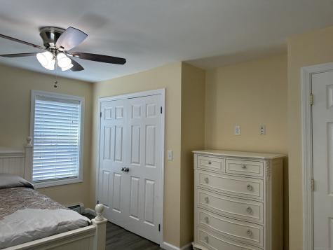 452 Newhall Street Hamden CT 06517