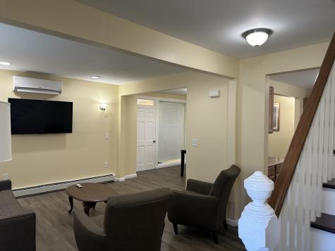 452 Newhall Street Hamden CT 06517