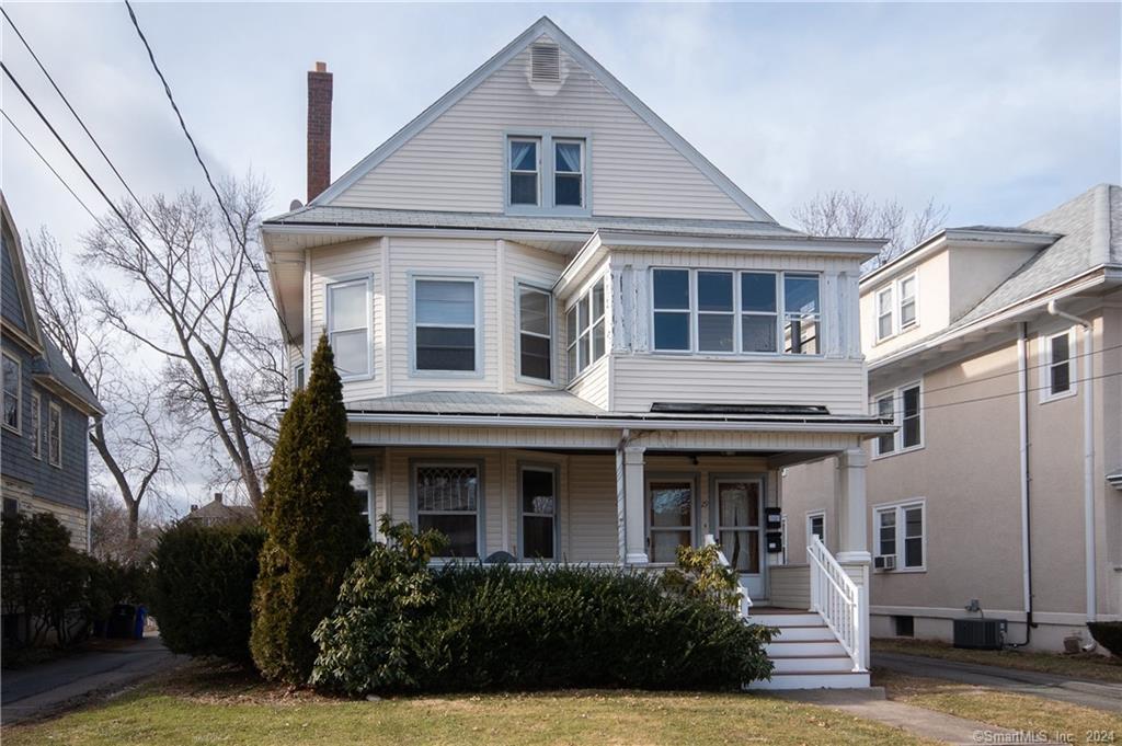 29 Maplewood Avenue West Hartford CT 06119