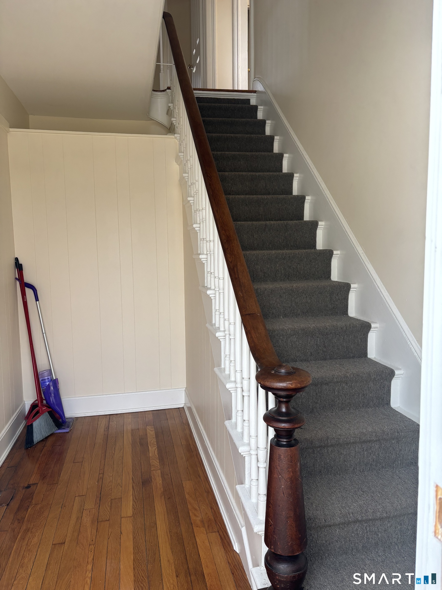 95 Pennsylvania Avenue East Lyme CT 06357