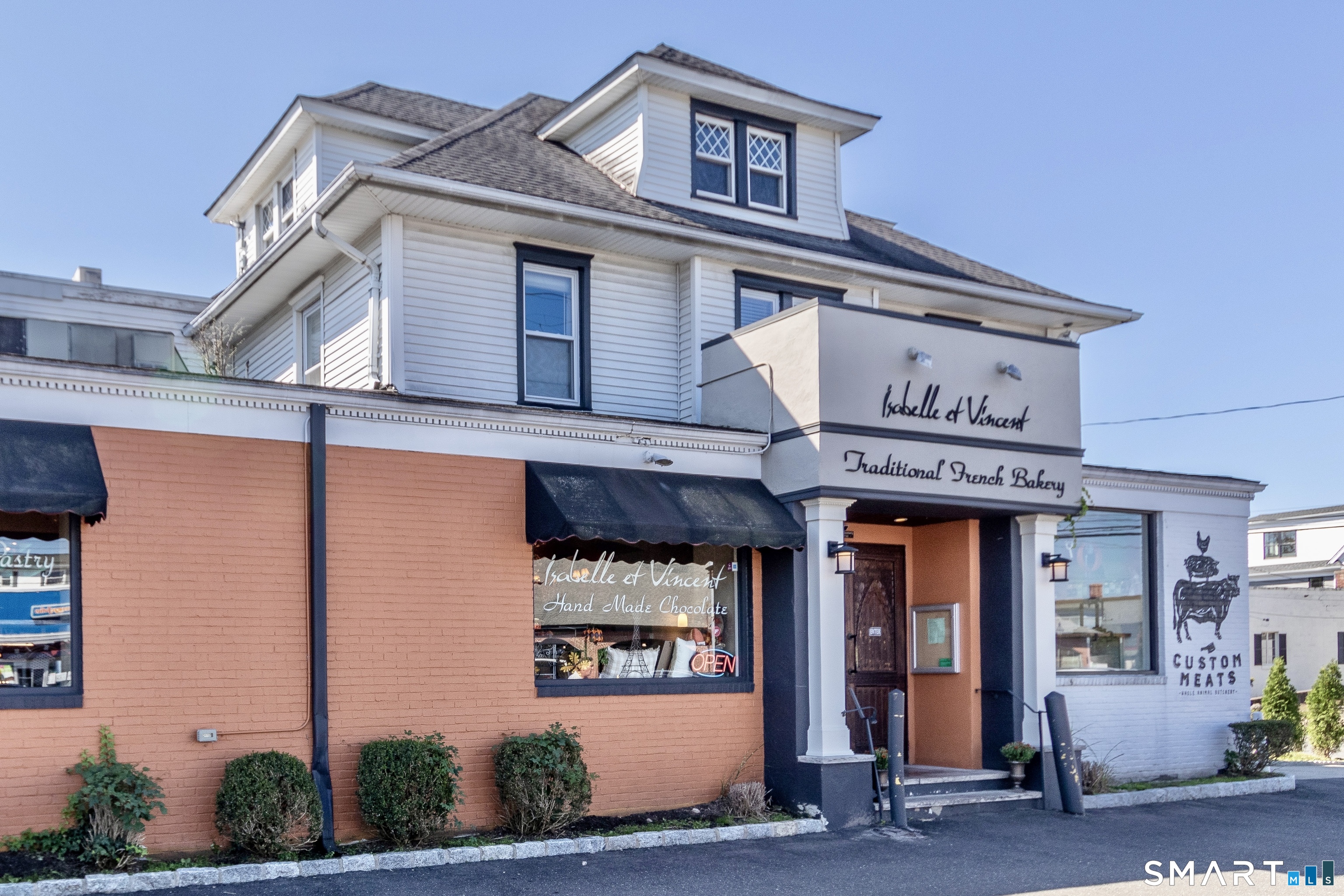 1903 Post Road Fairfield CT 06824