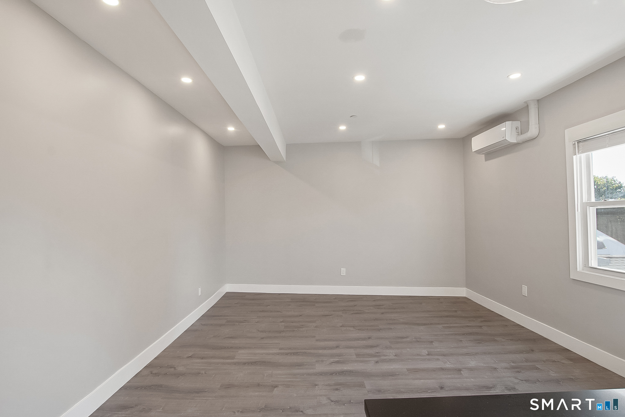 1903 Post Road Fairfield CT 06824
