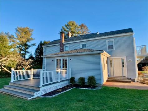 270 North Water Street Stonington CT 06378
