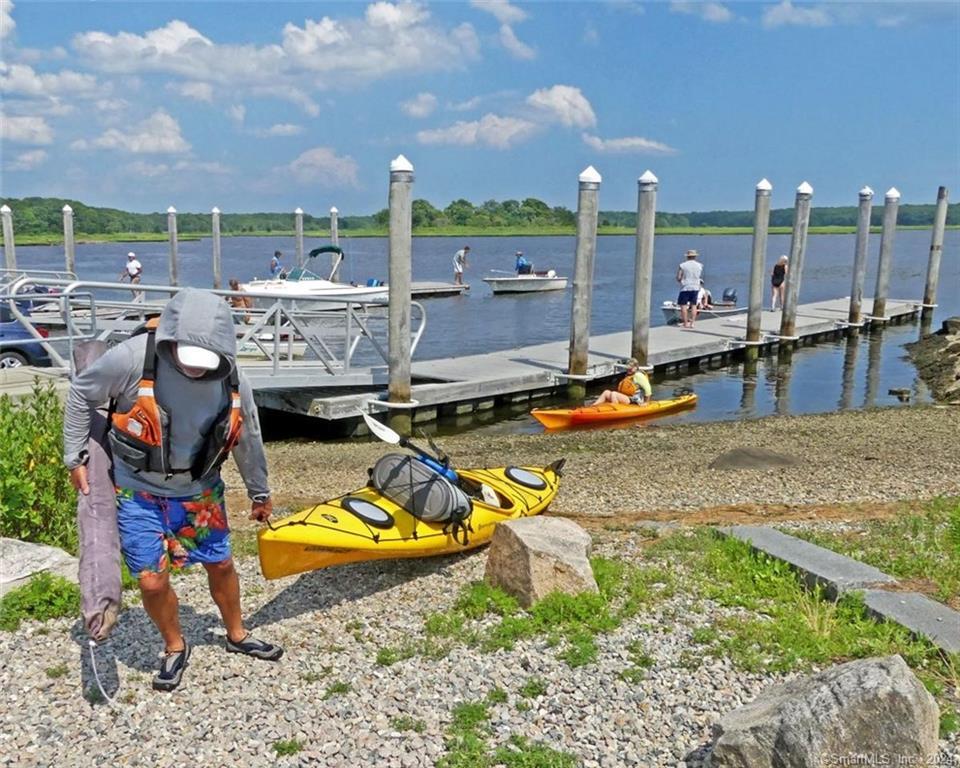 270 North Water Street Stonington CT 06378