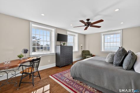 39 Vineyard Place Guilford CT 06437