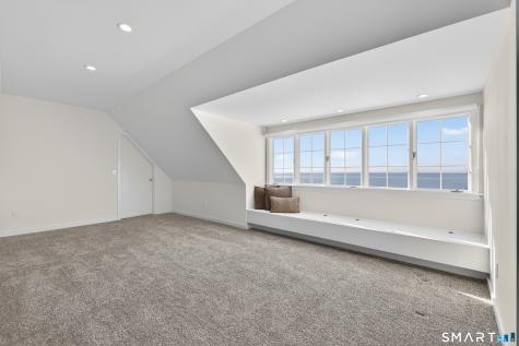 39 Vineyard Place Guilford CT 06437