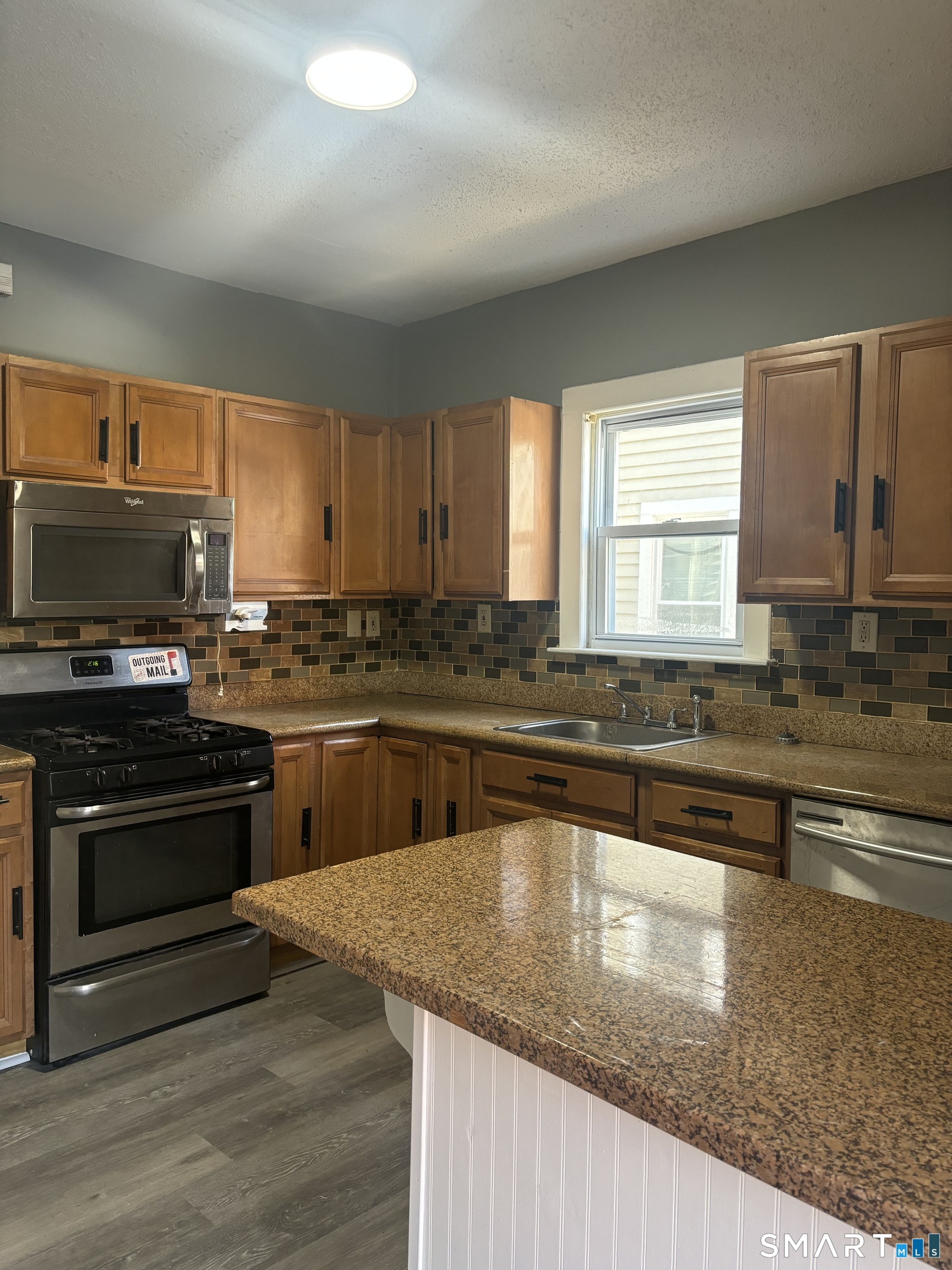 473 Putnam Street Bridgeport CT 06608