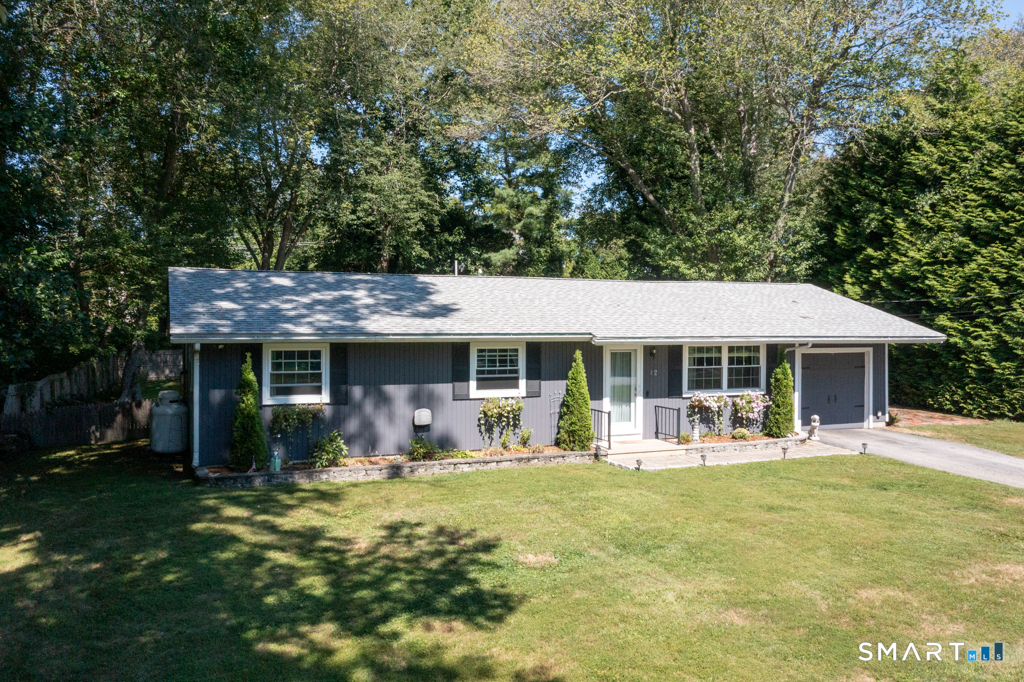 12 Allendale Road Old Saybrook CT 06475