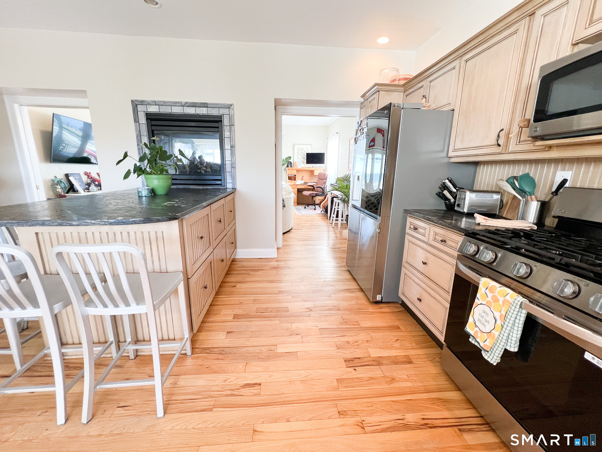 712 East Broadway Milford CT 06460