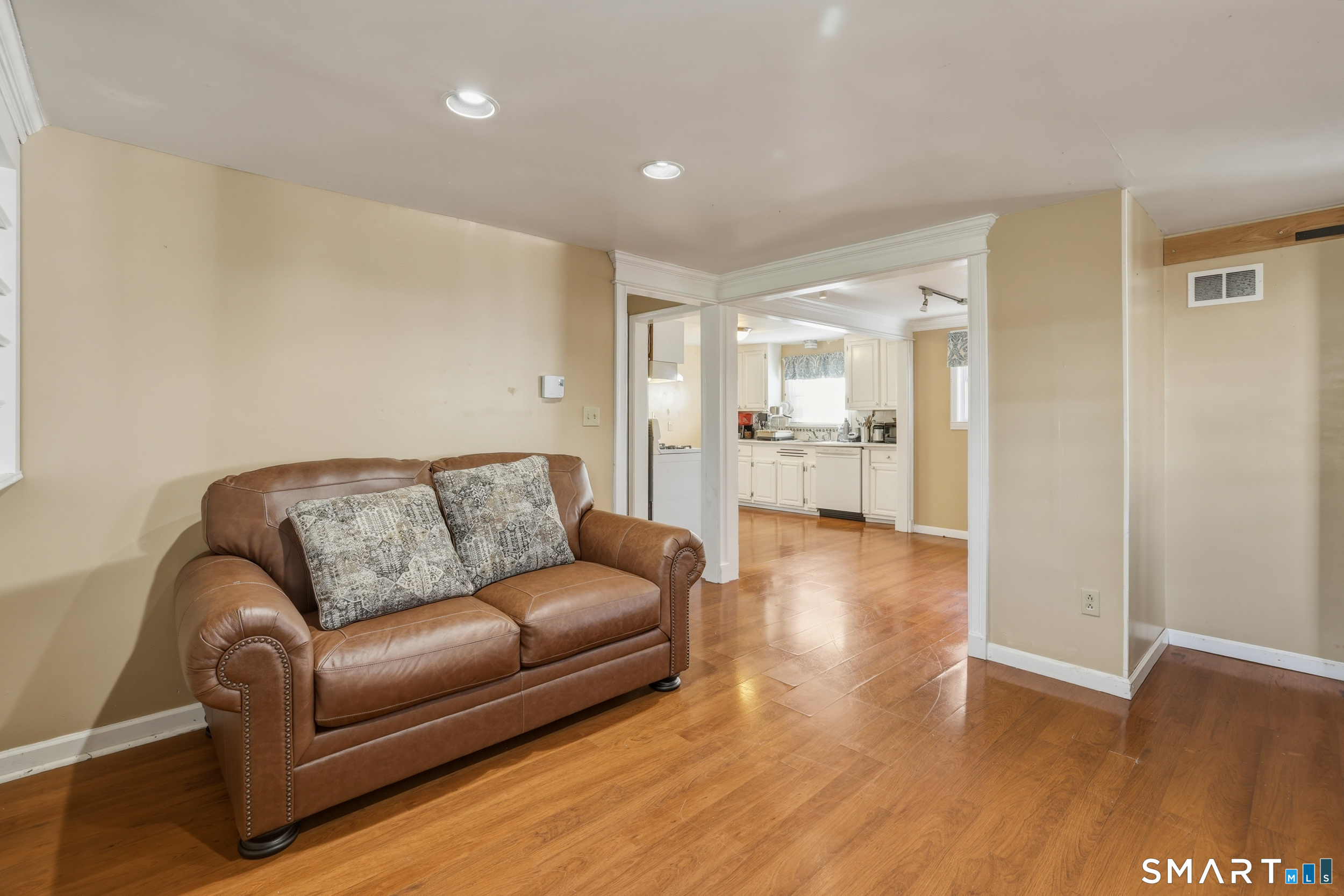 26 Saint Augustine Street West Hartford CT 06110