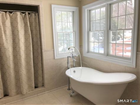 51 Continental Drive Ridgefield CT 06877