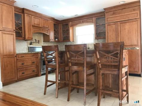 51 Continental Drive Ridgefield CT 06877