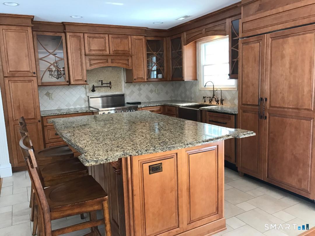 51 Continental Drive Ridgefield CT 06877
