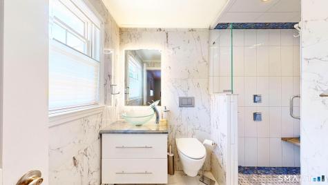 2 Old Well Court Norwalk CT 06855