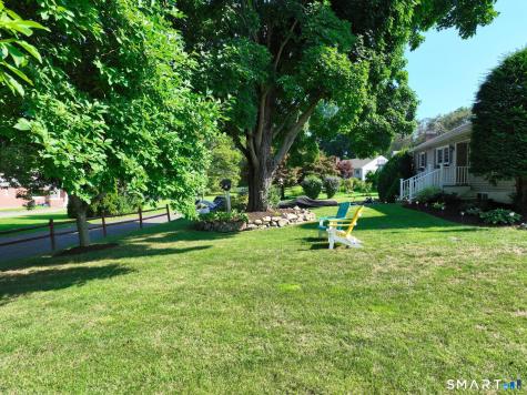 2 Old Well Court Norwalk CT 06855