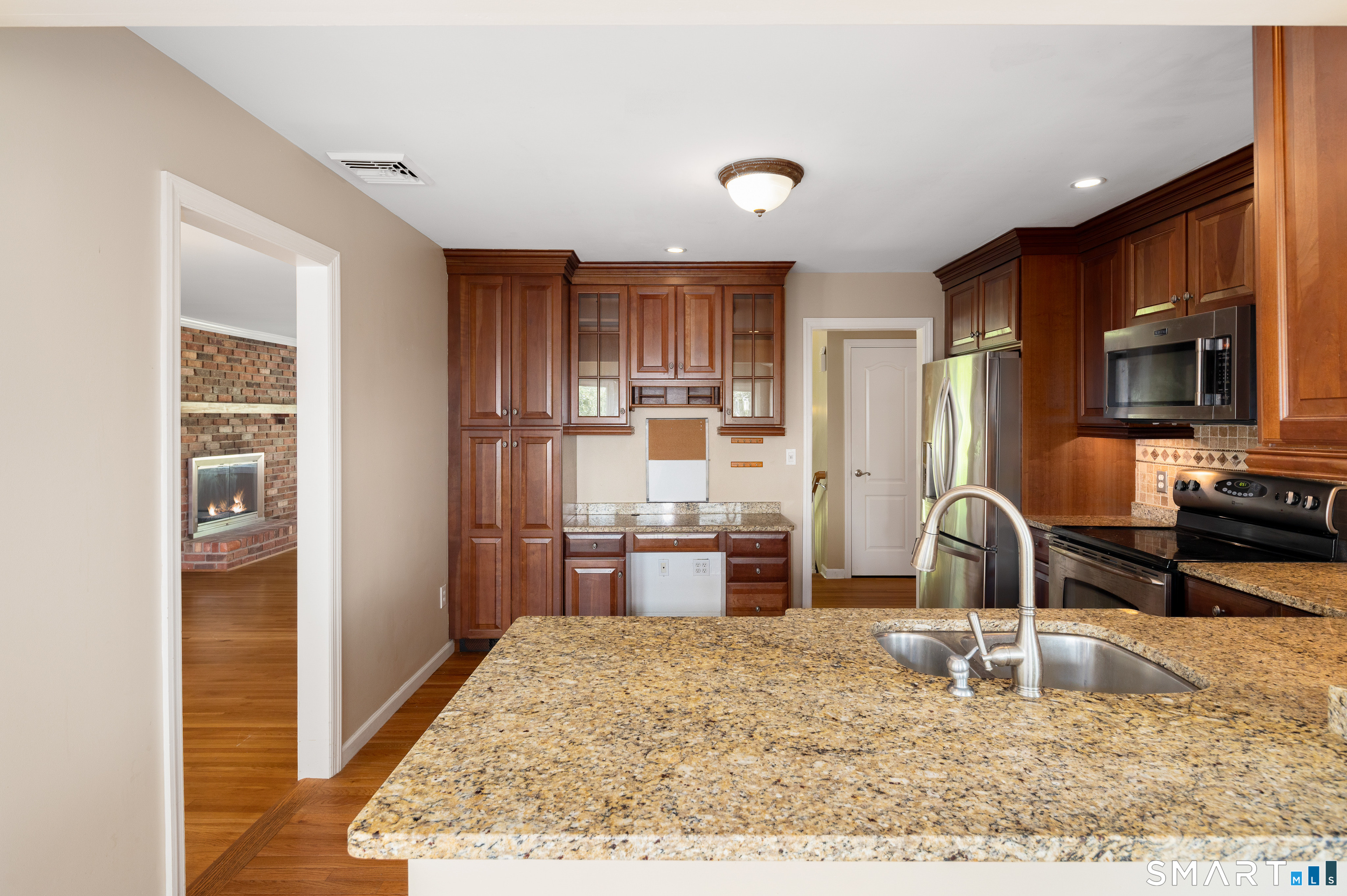 77 Obtuse South Road Brookfield CT 06804